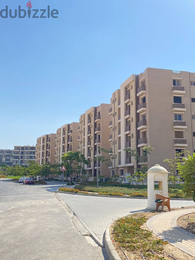 Apartment for sale in Taj City Compound at an old price 8