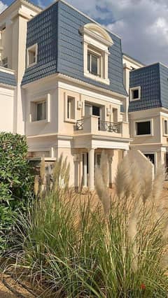 Independent villa for sale, immediate receipt, in Mountain View Chillout October Compound, near Mall of Egypt and Mall of Arabia