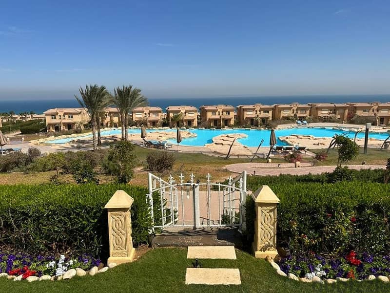 3bedrooms typical floor chalet for sale in ain sokhna la vista gardens resort with 750,000 down payment, full sea view +finished 5