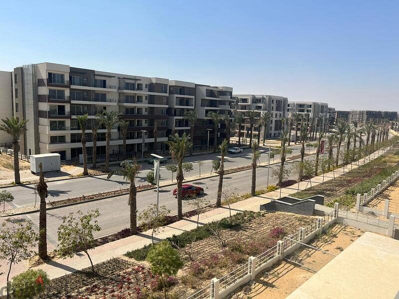 Apartment with garden Prime Location direct on landscape For Sale IN Palm hills new cairo 3