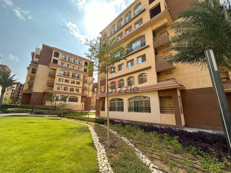 شقة 189م استلام فوري في كمبوند المقصد في مكان مميز AlMaqsad 2