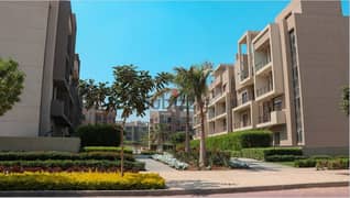 Apartment for sale in the heart of the Fifth Settlement, Al Marasem Fifth Square, fully finished, ultra super luxury, in installments