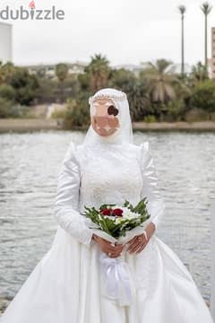 فستان زفاف ستان