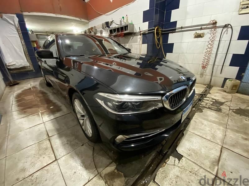 BMW 520 2019 Luxury 1