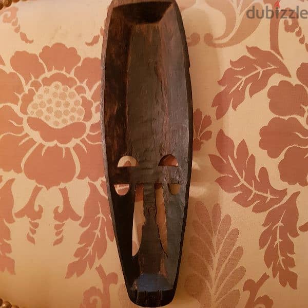 Ebony wood animal sculptures and masks  خشب ابانوس منحوتات جنوب افرقي 9