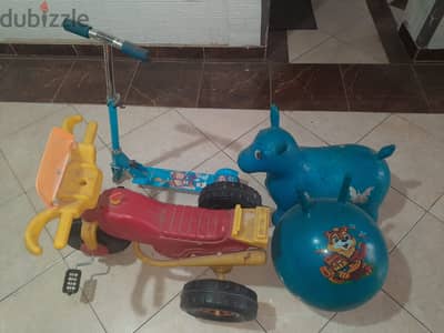 عجلة اطفال + سكوتر + 2 نطاطة