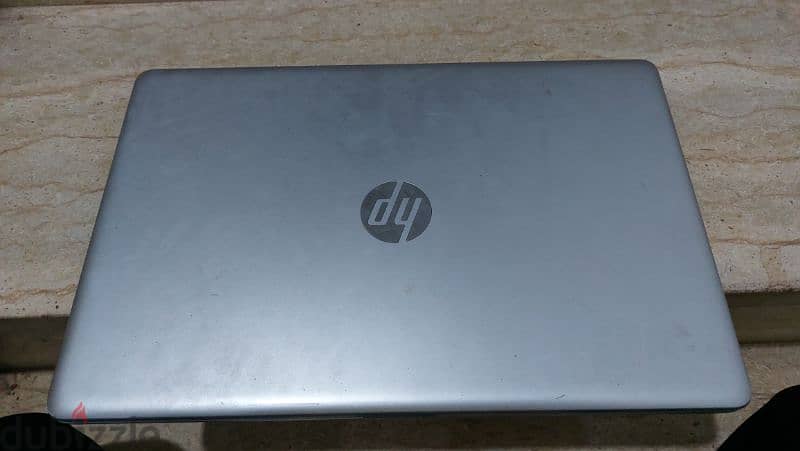 Laptop HP  Intel(R)Core i7
1.80GHz. 2.30GHz 3