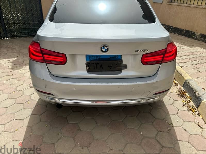 BMW 318 luxury 2018 2