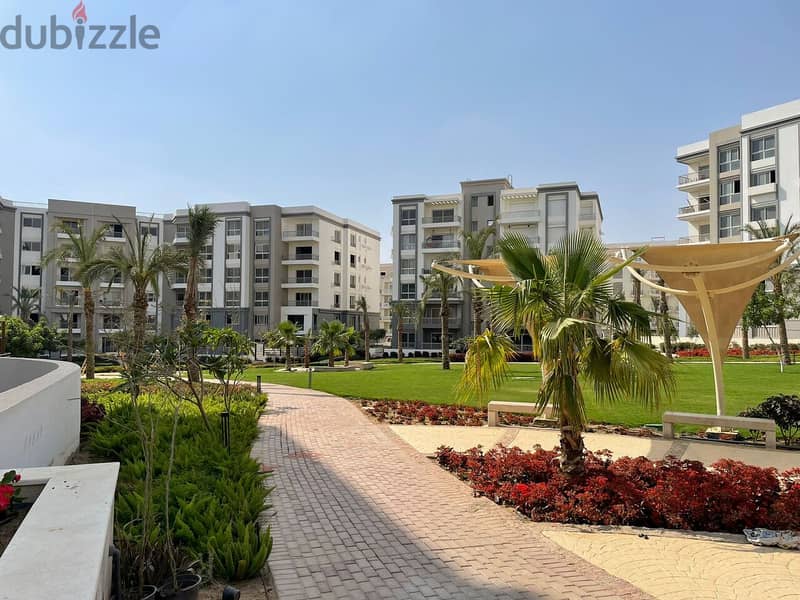 apartment for sale at hyde park new cairo | installment| prime location 1