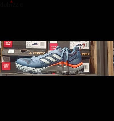 Adidas Terrex AX4 Hiking special edition كحلي