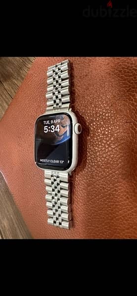 Apple Watch series 8 45mm 6