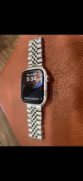 Apple Watch series 8 45mm 9