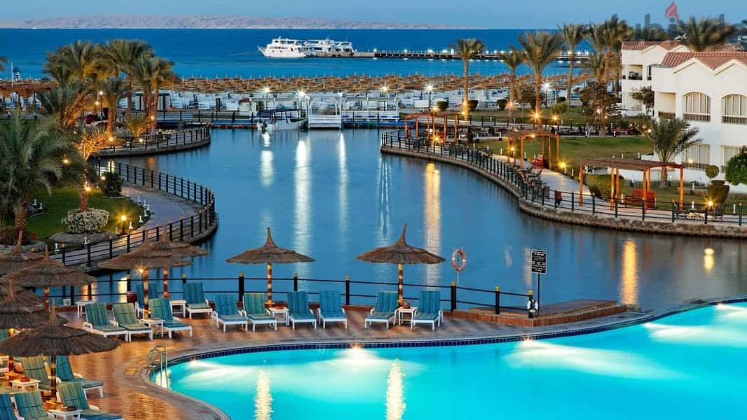 شقة للبيع بقرية سوما باي 114م تشطيب فاخر بفيو عالبحر Soma Bay Hurghada 4