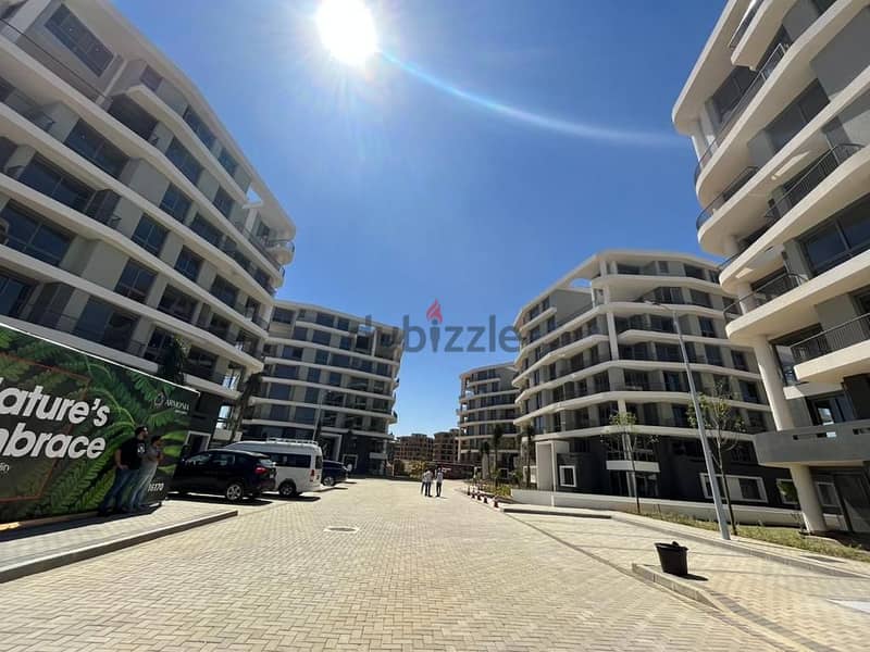 135 sqm apartment with garden for immediate delivery in the heart of the New Administrative Capital in Armonia Compound 11