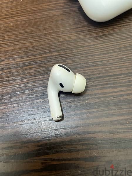 apple airpods pro 1 3
