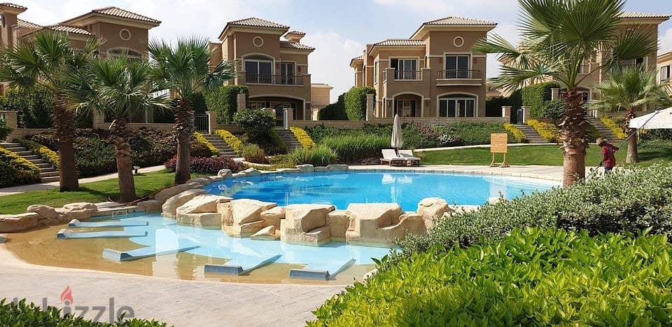 Villa for sale in Stone Park Compound, Fifth Settlement, prime location, next to Mercedes and near Carrefour Maadi 4