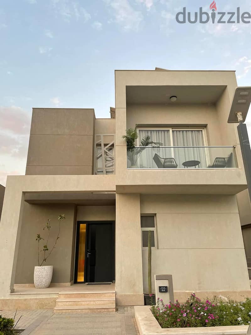 Townhouse corner for sale in Badya Palm Hills October compound, distinctive location in October, Al-Wahat Road 1