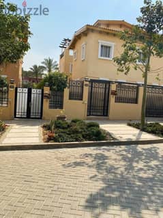 Villa For Sale Standalone 560M Premium View in Hyde Park New Cairo  | فيلا للبيع ستاندالون بسعر مميز 560م في هايد بارك التجمع الخامس 0