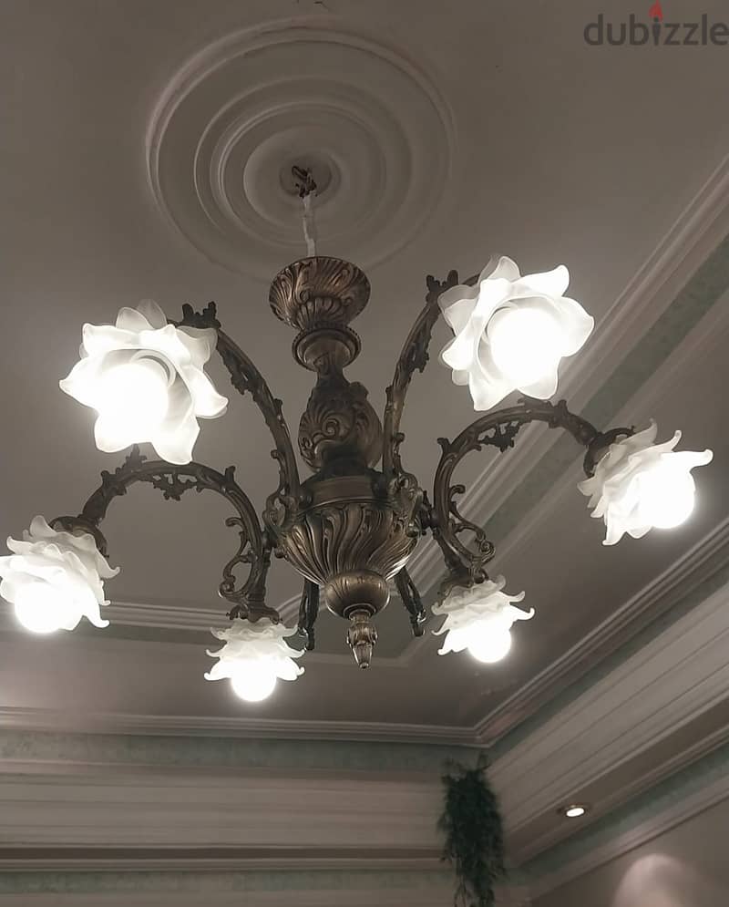 نجف نحاس مزخرف - Decorated brass chandelier 1