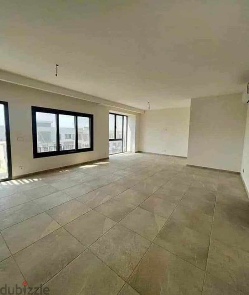 Immediate delivery in the heart of New Alamein, a 117 sqm apartment, fully finished, in the Latin Quarter, Bahri Road, with the lowest down payment an 1