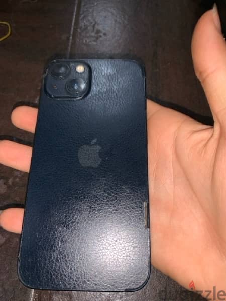 iPhone 13 black 5