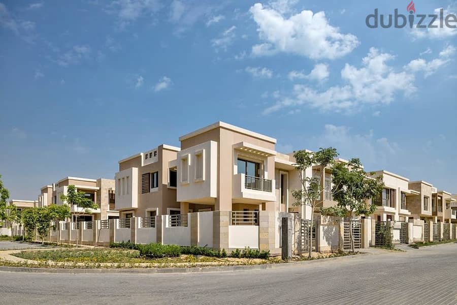 Villa for sale, 300 square meters, ready for inspection, in Taj City Compound, First Settlement 2