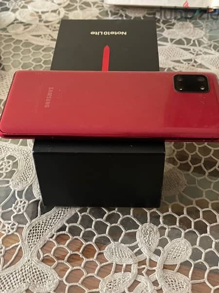Samsung Note 10 lite / Red with box/small scrach in screen 1