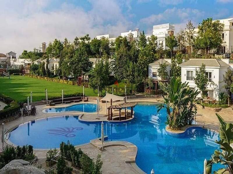 Apartment 230 meters for sale, Corner View Lagoon, in Aliva Mountain View Compound, Mostaqbal City, next to Madinaty, in installments 5