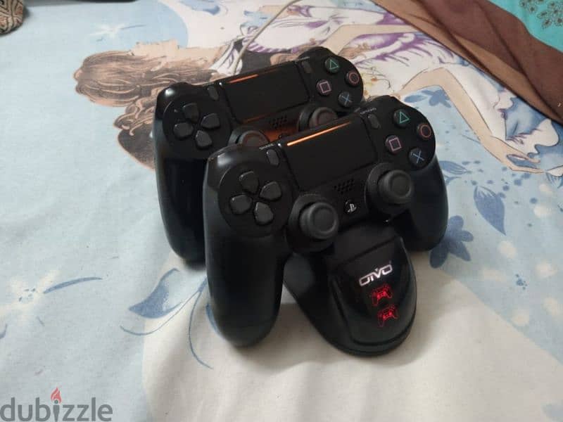 PlayStation 4slim 2