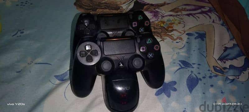 PlayStation 4slim 3