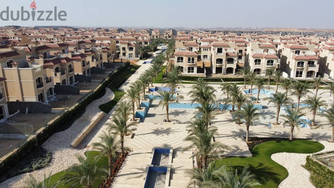 Twinhouse 235m in EL Patio Vera Sheikh Zayed compound with a 5% down payment. 0