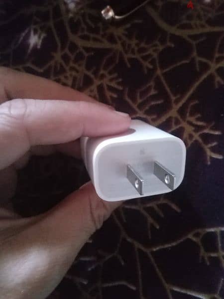 charger iPhone 20w original 5