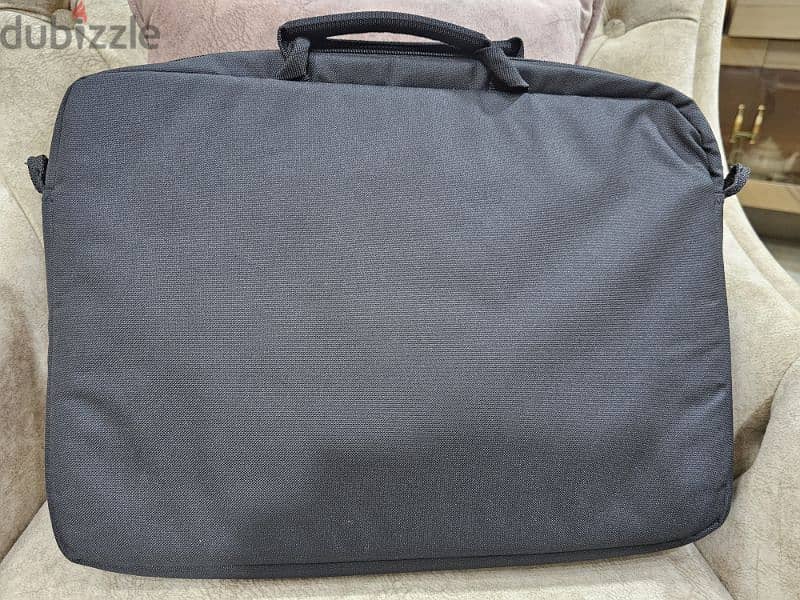 Case Logic laptop bag 15.6 inch شنطة لابتوب كيس لوجيك 1