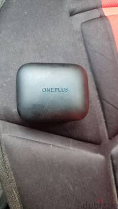 one plus buds pro used like new