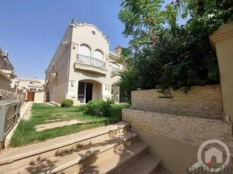 Immediate villa for sale in La Vista Compound, Shorouk - New Cairo 2