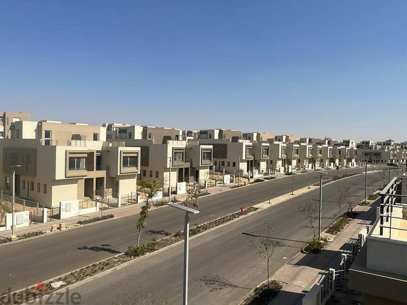 twin house for sale at palm hills new cairo 1