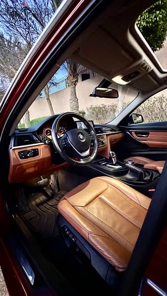 BMW 320i F30 Luxury 8