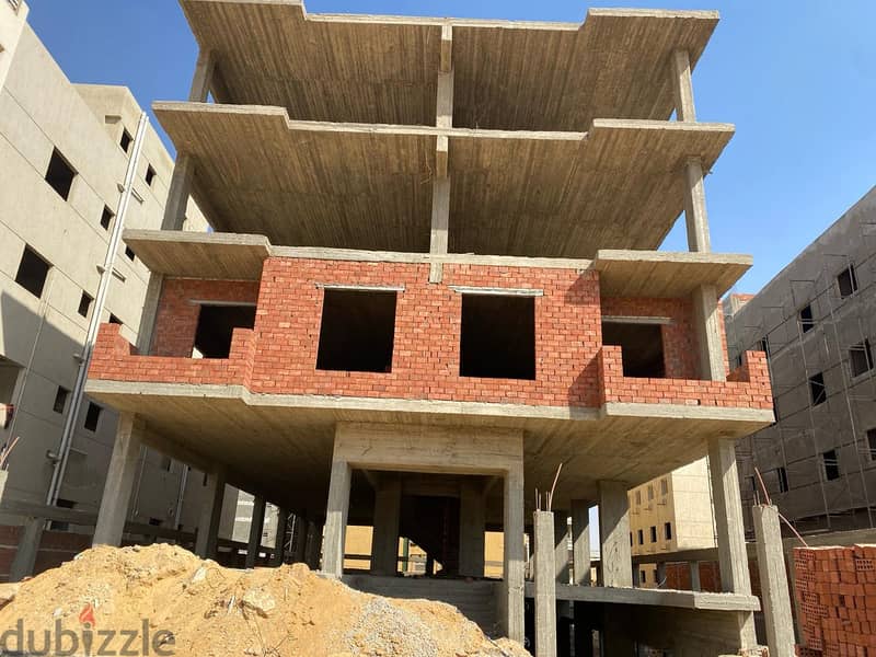 Apartment for sale, receipt for 6 months in installments, area of ​​195 square meters + private garden in the new Lotus, New Cairo settlement 2