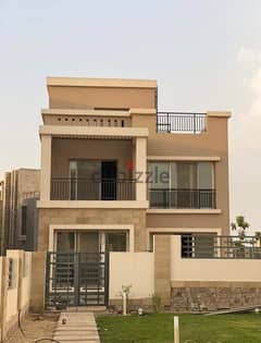 For sale villa quattro 3 rooms double view in front of Cairo Orgami Airport on Suez Road extension of Nasr City and Heliopolis installments, Taj City 0