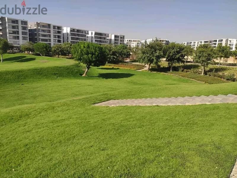 130 sqm ground floor apartment with 45 sqm garden in Taj City Compound in front of Cairo Airport, prime location, cash price 6 million after discount 14
