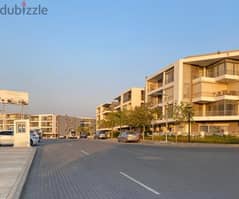 Apartment on the pool view, 133 m, 3 rooms, for sale in Taj City Compound, the best location in the settlement, with a down payment starting from 5% 0