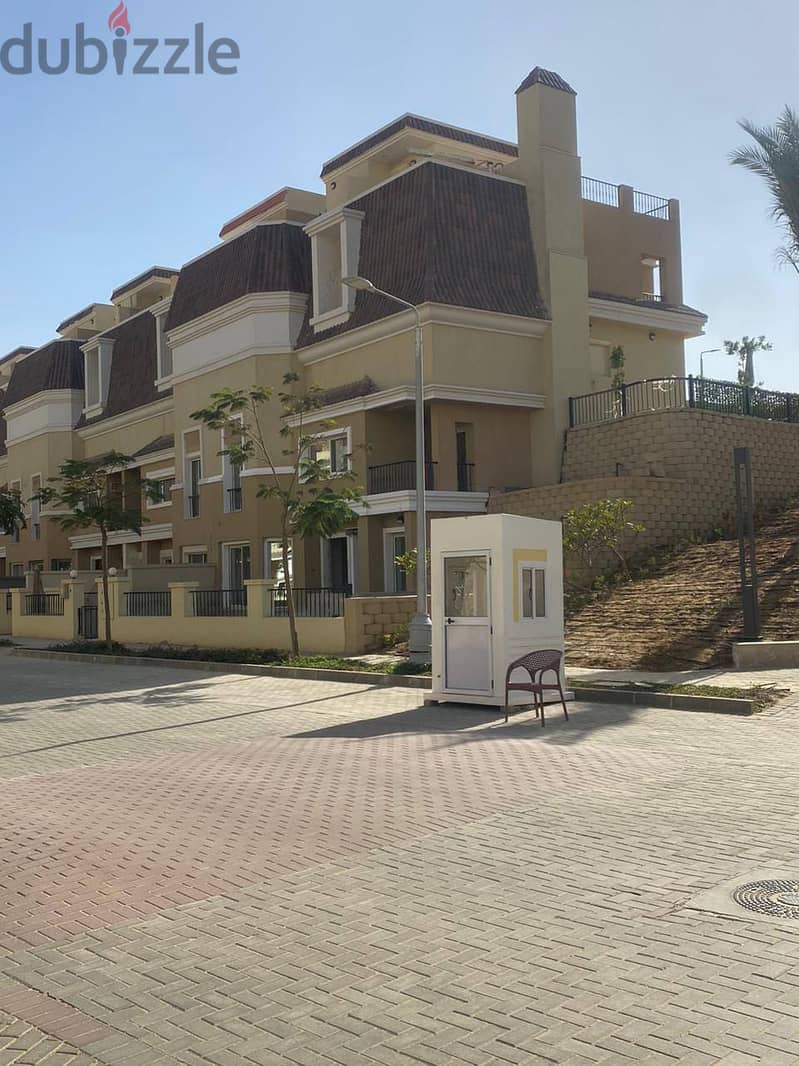 175 sqm townhouse villa in Saray, receipt for 6 months, in a special location, next to Hyde Park and minutes from 90th Street, Fifth Settlement 5