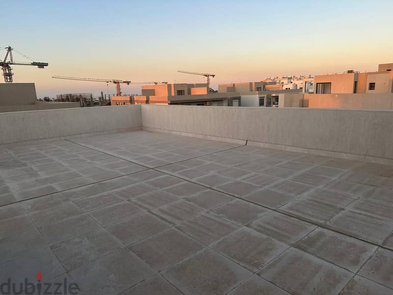 Penthouse 223 sqm and roof 120 sqm, immediate receipt finished in ceremony Fifth Square, New Cairo, with facilities at no cost, ready with the key 5