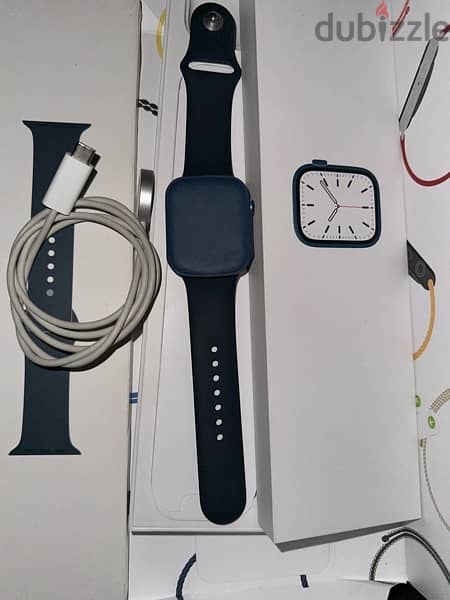 ساعة أبل الاصدار 7 مقاس - شريحة ألكترونية 45mm - ‏Apple Watch Series 7 1