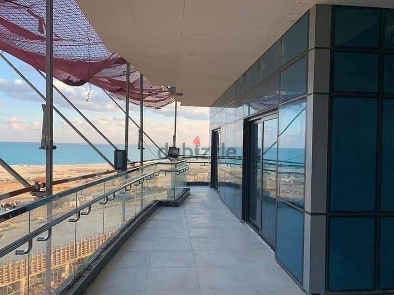 For sale, fully finished chalet, immediate receipt, first row on the sea, sea side, in the village of the Latin Quarter, view on El Alamein Towers 3