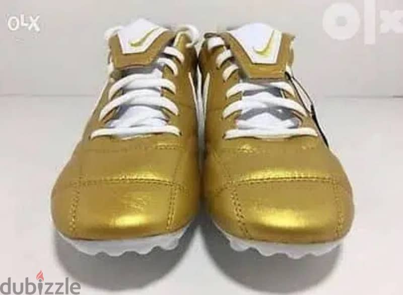 جزمه كوره نايك اصلي مقاس ٤٣  Nike premier 2 gold football shoes 1