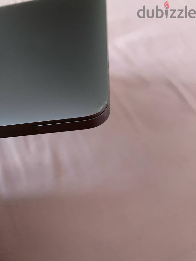 Macbook pro 2019-i5-8Gb 3