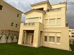 For Rent Villa Amazing View in Compound Uptown Cairo