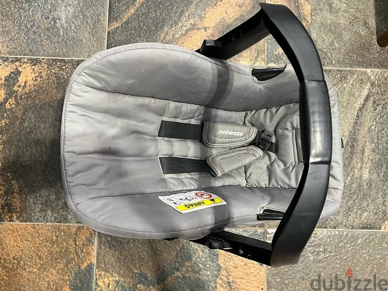 car seat mothercare like new 0