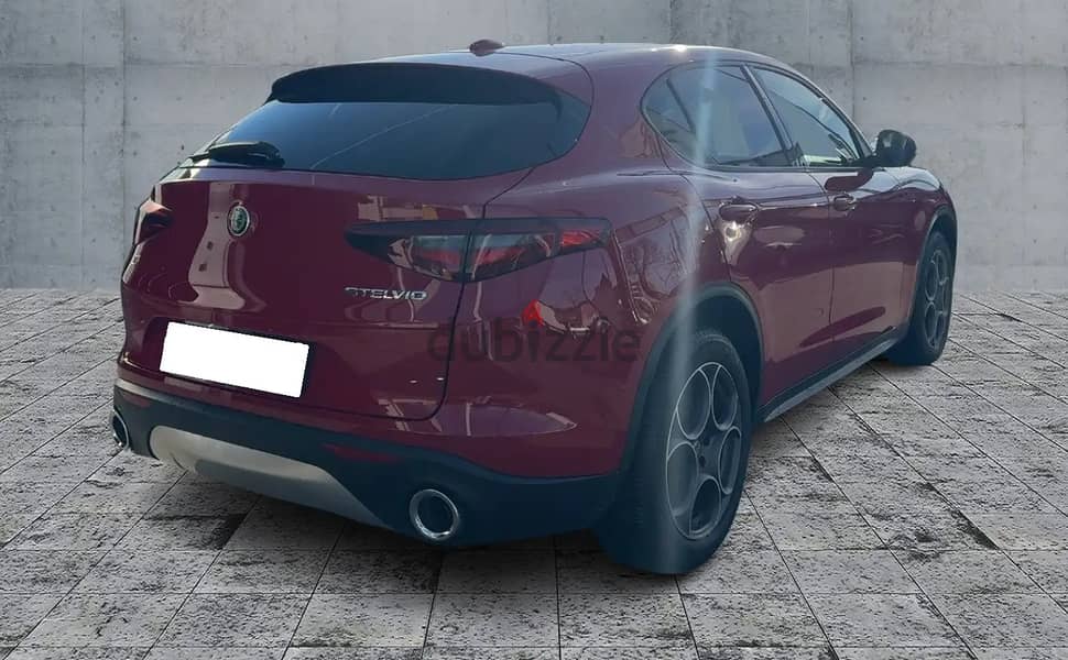 Alfa Romeo Stelvio 2021 الفا روميو 4